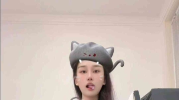 抖音美女 慌慌女士会员视频 裸足诱导