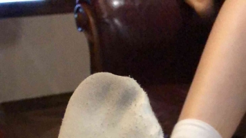 【本足摄影】重口核武器脏臭白棉袜裸足tian舐（送套图）