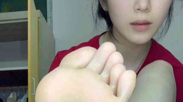抖音网红玲童最新定制裸足，高清