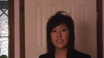 自制双语字幕  剧情tk：亚裔强闯民宅看房后果6分39