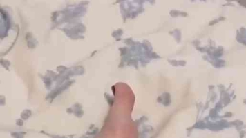 【自费】抖音美女 有点温柔 秀足 粉嫩脚底3.0