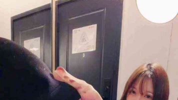 【琪琪sama】狂tian长靴内热气腾腾的酸臭美脚