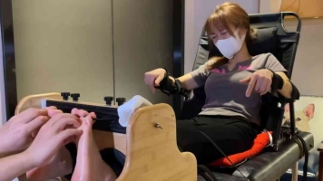 【行乐原创】 超怕痒tk的运动少妇被TK叫声不断，无水印