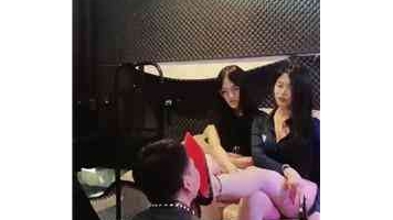 【伊曼】双S-连环抽耳光-坐脸窒息-tian臭脚