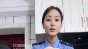 【狗哥】tian高铁乘务素人上班一天的臭脚
